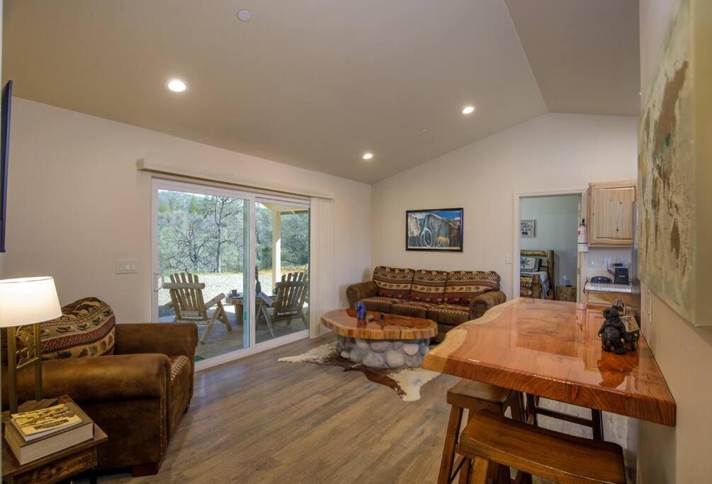 Cozy Cub Cabin, Brand New Home Near Yosemite Mariposa Exterior foto