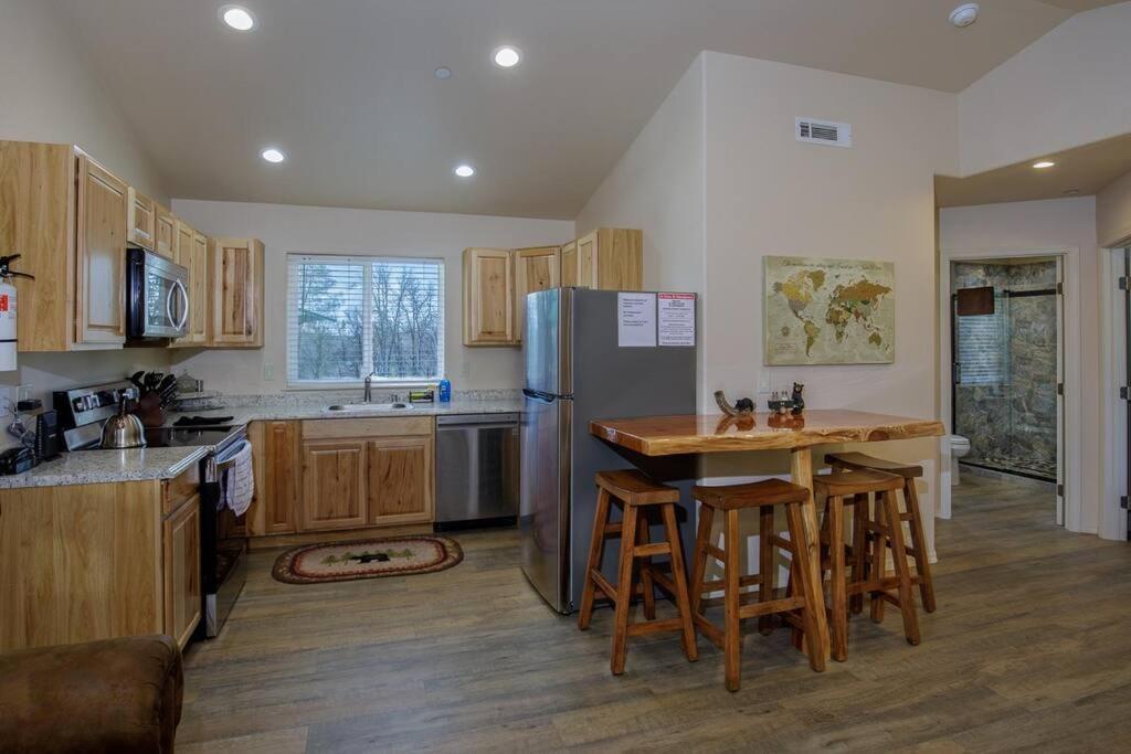 Cozy Cub Cabin, Brand New Home Near Yosemite Mariposa Exterior foto