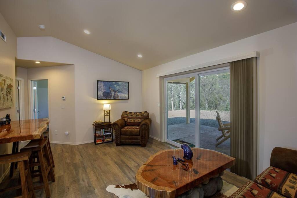Cozy Cub Cabin, Brand New Home Near Yosemite Mariposa Exterior foto